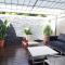HEITEA LODGE - 6 min airport, Wifi, AC & Parking
