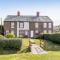 3 Bed in Thornham KT022 - ثورنهام