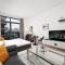Cozy Studio in Beverly Residence, JVC by Suiteable - Dubaj