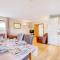 3 Bed in Stoborough DC157