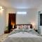 StayVistas Palm Perle Villa - Pet-Friendly Retreat with Terrace, Lawn & Pool Table