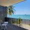 Luxury Beachfront 4 Br AMANA Villa at Ta-Ke Residence A - Phuket stad