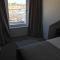 Tarbert large, bright, 4 bedroom flat with harbour views - 塔伯特
