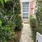 Appartement Hôpital en duplex avec parking et jardinet