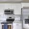 Beautiful 3 BR/2 Bath Very Close to IU & Downtown