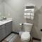 Brand New Rest and Relaxation Apartments - 克洛维斯