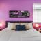 Nash House & Bars of Broadway with Hot Tub, Rooftop Bar and Views! 8min Downtown! Sleeps 12! - Nashville