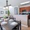 4BR Home w Pool 10 Mins from Disney Parks - 基西米