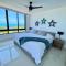 Panoramic Penthouse -Superior Ocean & Lagoon Views