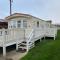 Cosy Caravan near the beach - Walton-on-the-Naze