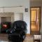 Cheerful 3 bedroom country farm house