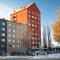 Guestly Homes - 1BR Harbor View Suite, Top Floor 9th