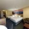 Days Inn & Suites by Wyndham Eunice - Eunice