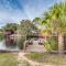 Riverfront Fishers Paradise in Florida with Dock! - Yankeetown