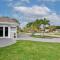 Spacious 4 bedrooms, 2 bathroom house with pool