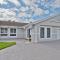 Spacious 4 bedrooms, 2 bathroom house with pool - ميرامار