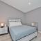 Spacious 4 bedrooms, 2 bathroom house with pool - ميرامار