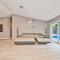 Spacious 4 bedrooms, 2 bathroom house with pool - ميرامار