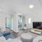 City Heights! 2Bed/1Bath/1Car/Views ~ CBD