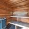 City Heights! 2Bed/1Bath/1Car/Views ~ CBD