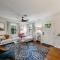 Next to Expo, 5 beds, Hot-tub, corn hole, pets!