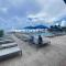 Entire Condo in Sunny Isles - 阳光岛滩
