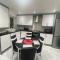 THE ROYAL BOUTIQUE OXFORD LODGE by LONDON SLEEP 6