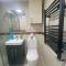 THE ROYAL BOUTIQUE OXFORD LODGE by LONDON SLEEP 6