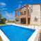 Villa Aldore in Central Istria for 6 persons with private pool - Čabrunići