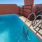 Homes of Spain, Apartamentos Paraiso Vera Playa, Ed Tahiti, Atico H de 2 dormitorios con piscina privada en solárium y barbacoa, pie de playa, WIFI