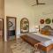 Verona by Hireavilla - 6BR Villa with Pool & Field View in Parra, North Goa - Parra