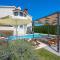Villa Eufemia near Poreč with large garden and outdoor playground for kids - Пореч