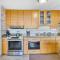 Punahoa Beach 201, Beautiful Renovation, Split AC