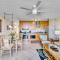Punahoa Beach 201, Beautiful Renovation, Split AC