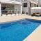Chalet en C.Vadella - Piscina privada