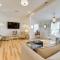 about 1 Mi to Dtwn Wilmington Home with Patio! - ويلمنجتون