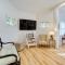 about 1 Mi to Dtwn Wilmington Home with Patio! - ويلمنجتون