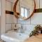 Henley Street Townhouse