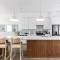 Amazing Location Modern 2-Bed Townhome