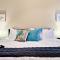 Aqueous - A Birdy Vacation Rental