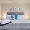 Aqueous - A Birdy Vacation Rental