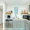 Seaside and Breezy Condo at the Victorian - 加尔维斯敦