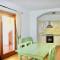 ISA-Residence with private beach in Marinella - 马里内拉