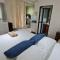 Cosy 2 bedroom unit with pool,Wifi