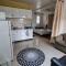 Cosy 2 bedroom unit with pool,Wifi