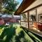 NEW Beautiful San Diego Mid-Century Treehouse