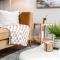 The Azure, Near DT & University, TWO King Beds!