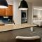 Staybridge Suites Milwaukee West-Oconomowoc by IHG - Oconomowoc