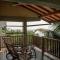 Pearl Divers Beachfront Apartment