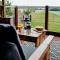 Fibden Farm Glamping - Luxury Safari Lodge - Droitwich Spa